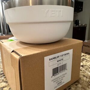 X2!! YETI Rambler 1 QT Bowl - White and Silver